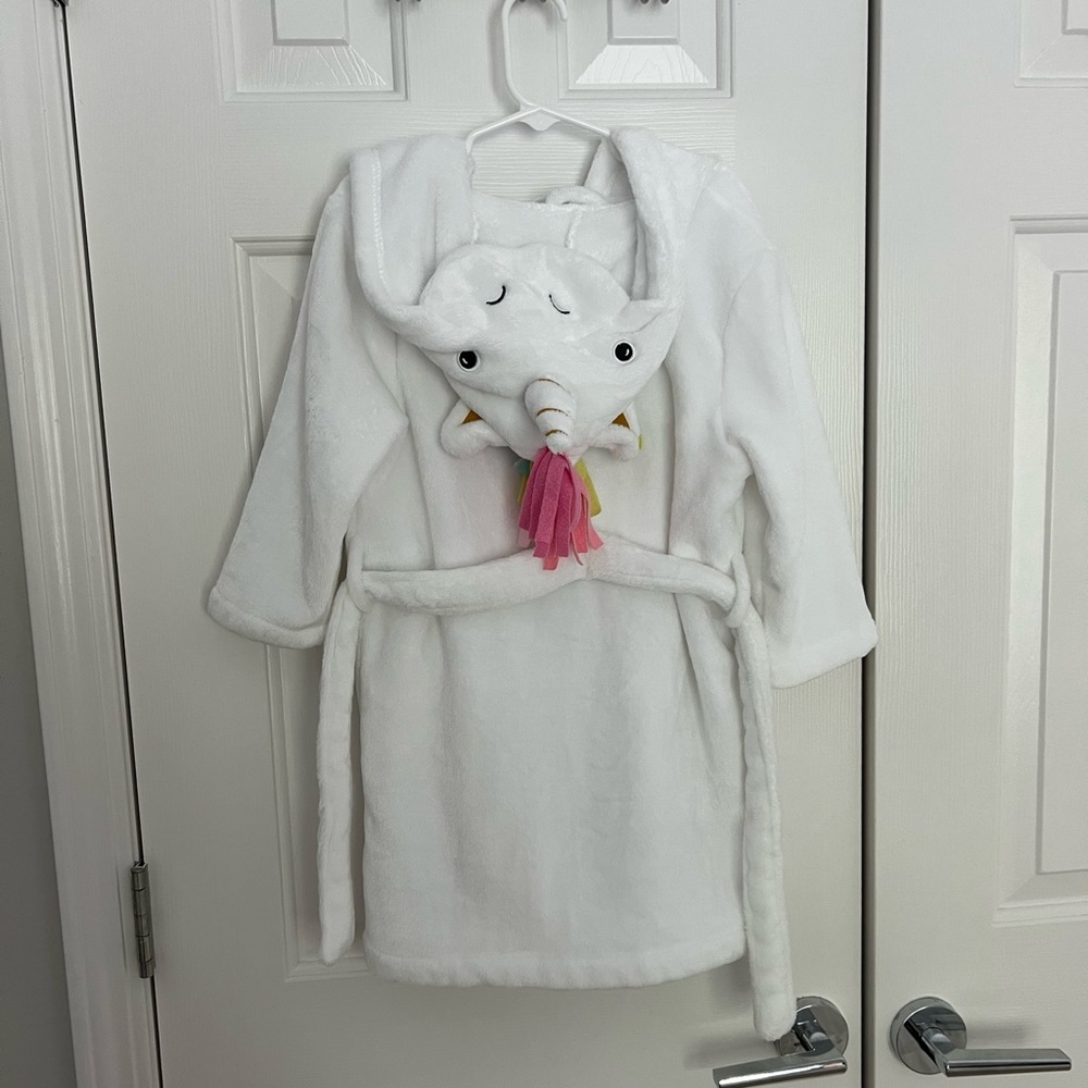 NWOT - PBK 2T-3T unicorn robe 🦄